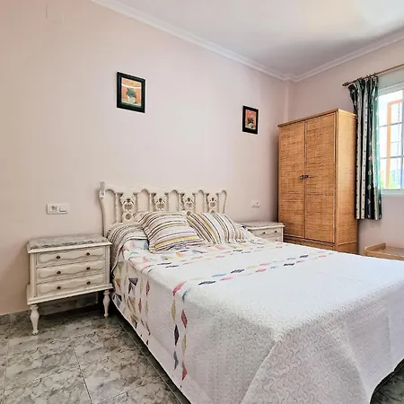 Holiday home Awesome In With Swimming Pool Torrevieja