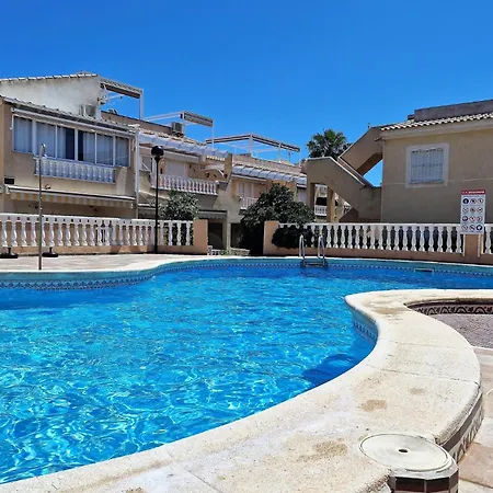 Awesome In With Swimming Pool *